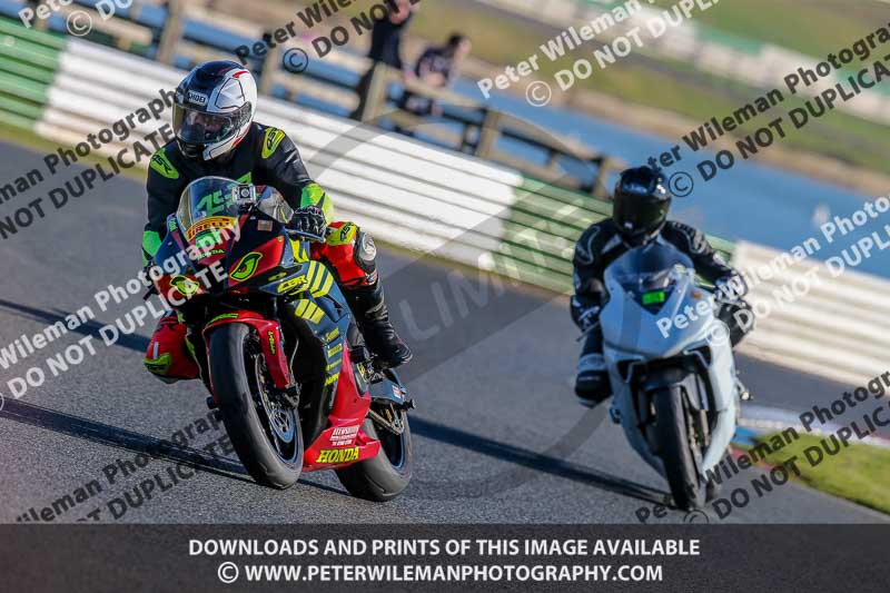 PJM Wedding Photography;enduro digital images;event digital images;eventdigitalimages;mallory park;mallory park photographs;mallory park trackday;mallory park trackday photographs;no limits trackdays;peter wileman photography;racing digital images;trackday digital images;trackday photos